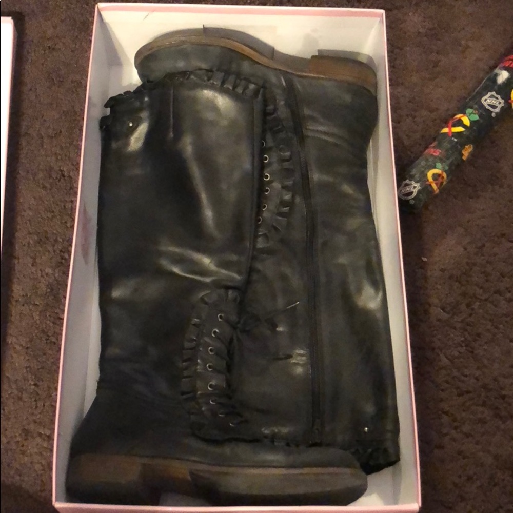 Crown vintage Boots